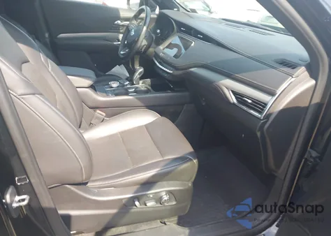 2019 Cadillac Xt4 Premium Luxury из США, поврежденный, VIN 1GYFZDR44KF156789
